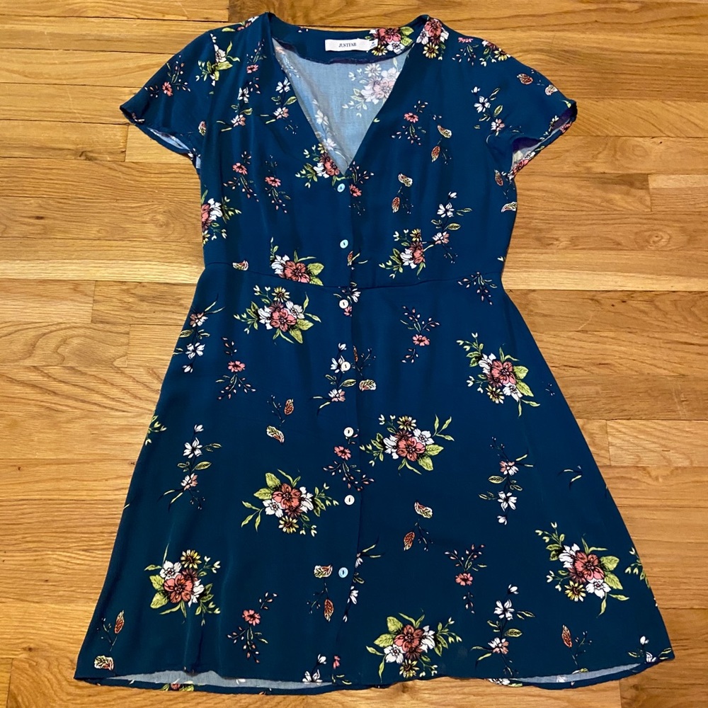 3/$20 Casual floral dress